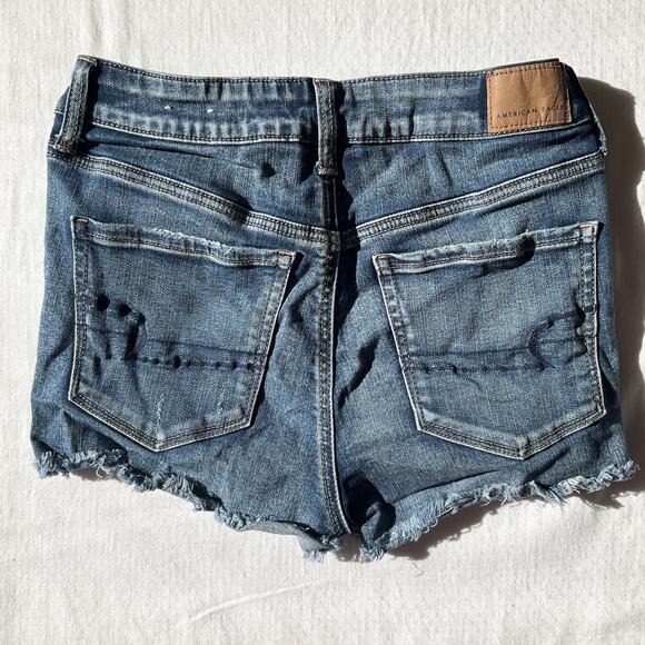 American Eagle Women Shorts 6 Blue Denim Cutoff Next Level Stretch 2” Inseam - Picture 10 of 10